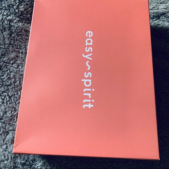 Easy spirit black booties - Picture 3 of 8